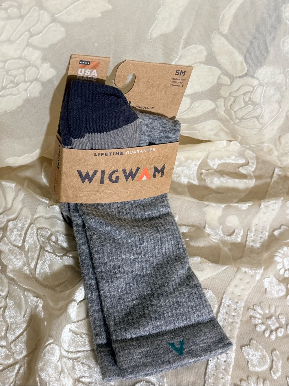 NWT Wigwam Ultimax Tech Forge Merino Wool Crew Socks Grey Size Small SM